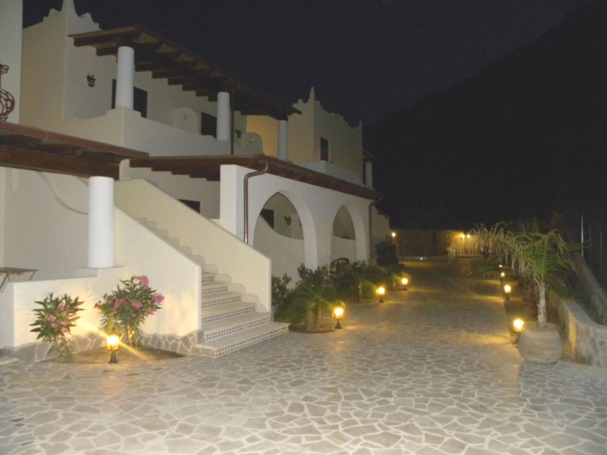 Hotel Borgo Eolie Lipari  Exterior foto